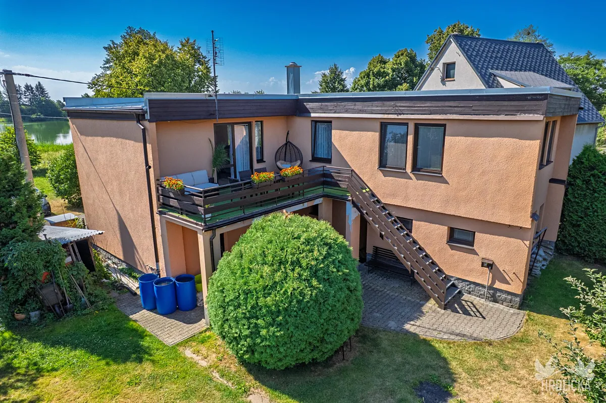 Prodej rodinného domu 148 m², pozemek 764 m²